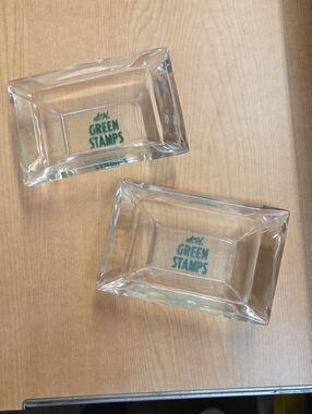 2 S & H Green Stamps Glass Ashtray Sperry And Hutchinson Co Vintage Trading 4x6”